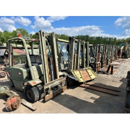 Lot de 8 élévateurs FIAT 3T