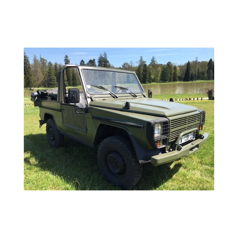 PEUGEOT P4 4X4 DIESEL VERT OTAN