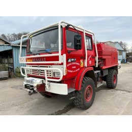 RENAULT M180 4X4 TREUIL 2000L